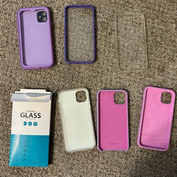 iPhone 11 Cases - Picture 3 of 5